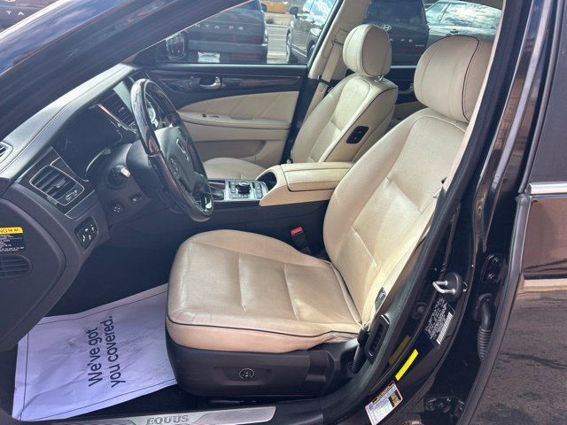 Used 2015 Hyundai Equus Signature RWD image 11