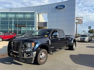 Used 2022 Ford F350 XLT w/ XLT Premium Package AWD/4WD video 1