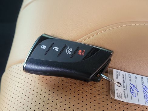 Used 2025 Lexus RX 350 RX 350h w/ Convenience Package image 31