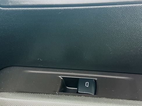 Used 2024 GMC Canyon Elevation w/ Convenience Package image 28