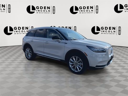 Certified 2022 Lincoln Corsair AWD w/ Premium Package image 2