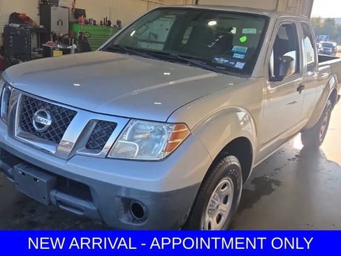 Used 2015 Nissan Frontier S RWD image 1