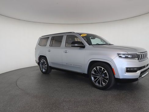 Used 2023 Jeep Grand Wagoneer Series III image 26