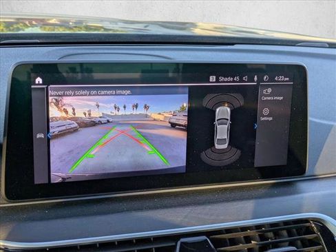 Certified 2023 BMW 530e w/ Premium Package image 13