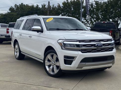 Used 2023 Ford Expedition Max Platinum RWD image 36