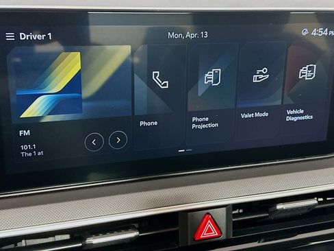 Used 2025 Kia K5 LXS image 21