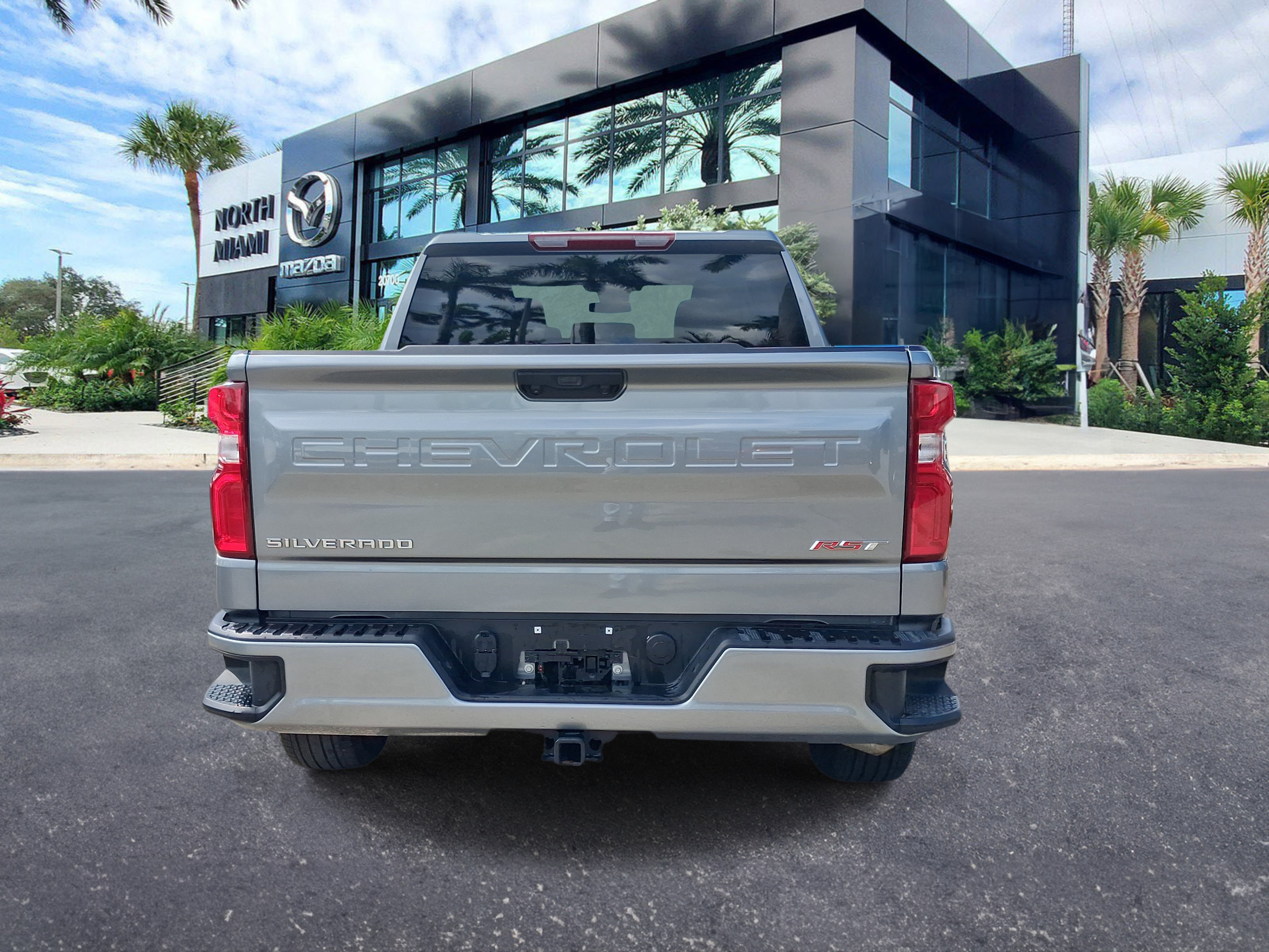 Used 2026 Chevrolet Silverado 1500 RST AWD/4WD image 4