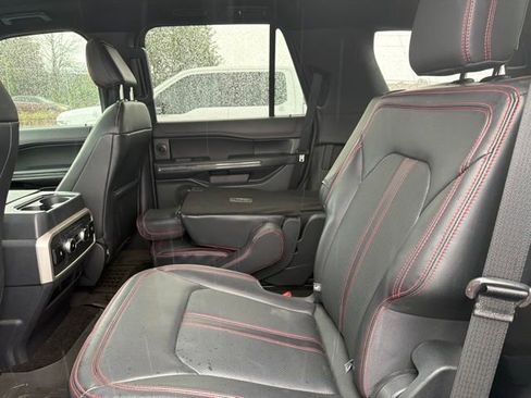 Used 2023 Ford Expedition Limited RWD image 20