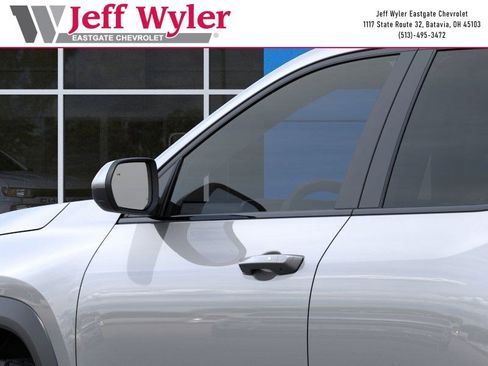 New 2026 Chevrolet Equinox ACTIV FWD image 13
