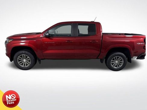 Used 2024 Chevrolet Colorado LT w/ LT Convenience Package II image 7