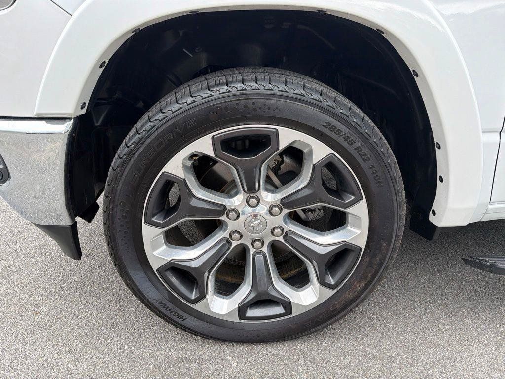 Used 2019 RAM 1500 Limited AWD/4WD image 11