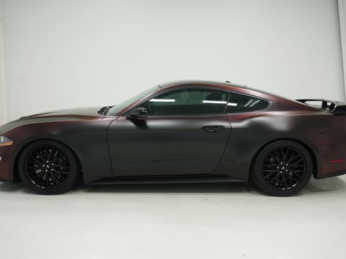 Used 2019 Ford Mustang GT Premium w/ GT Performance Package RWD image 4
