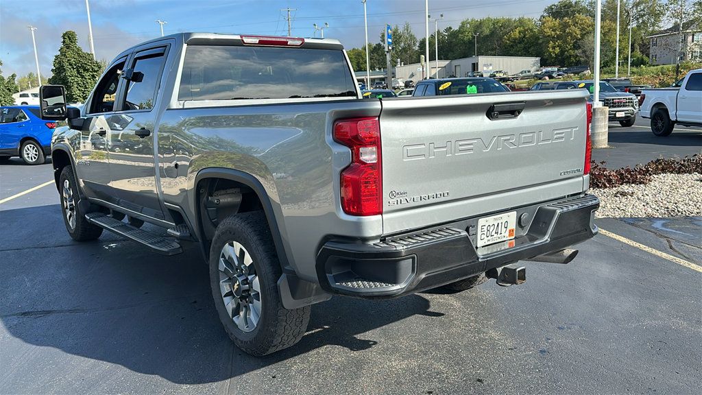 Used 2025 Chevrolet Silverado 2500 Custom AWD/4WD image 6