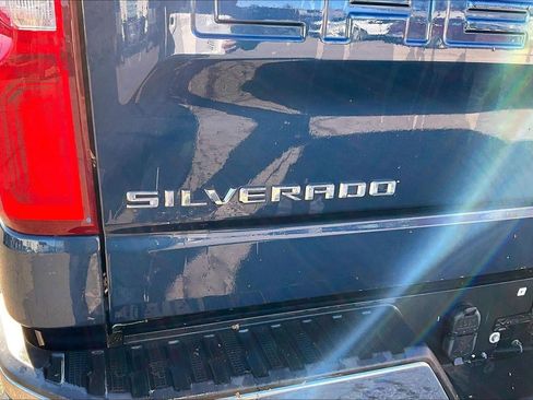 Used 2019 Chevrolet Silverado 1500 LTZ w/ LTZ Texas Edition image 6
