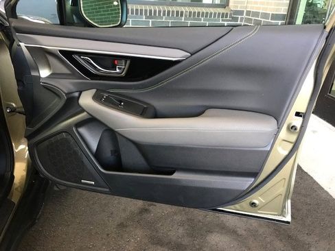 Certified 2024 Subaru Outback Onyx Edition image 18