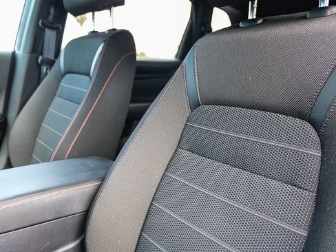 Used 2025 Honda CR-V Sport image 24