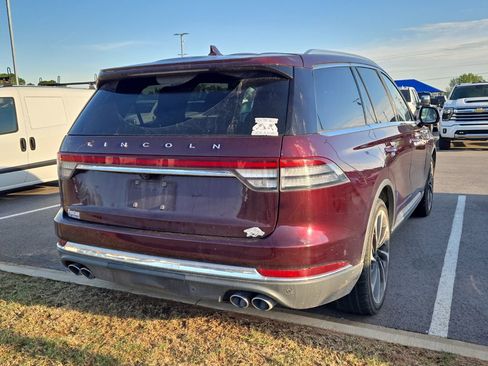 Used 2020 Lincoln Aviator Reserve w/ Equipment Group 202A AWD/4WD image 3