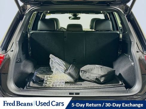 Used 2022 Volkswagen Tiguan SEL R-Line image 29