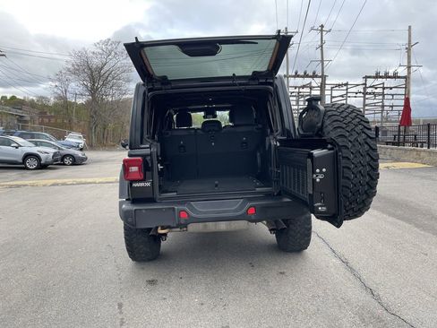Certified 2023 Jeep Wrangler Unlimited Rubicon 392 w/ Dual Top Group AWD/4WD image 13