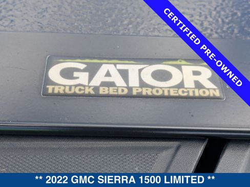 Used 2022 GMC Sierra 1500 SLT w/ SLT Premium Plus Package AWD/4WD image 14