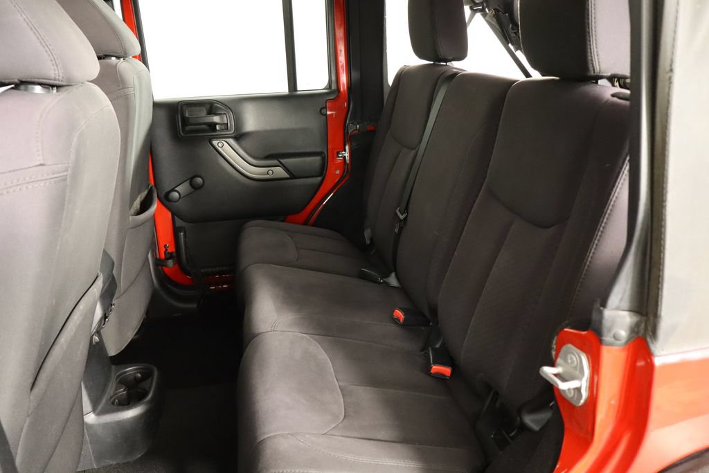 Used 2014 Jeep Wrangler Unlimited Sport w/ Connectivity Group AWD/4WD image 16
