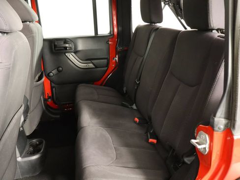 Used 2014 Jeep Wrangler Unlimited Sport w/ Connectivity Group AWD/4WD image 16