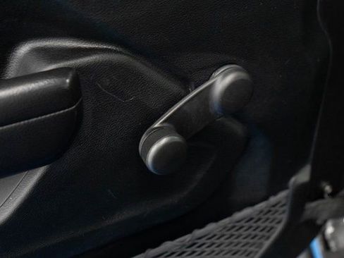 Used 2020 Jeep Gladiator Sport image 14