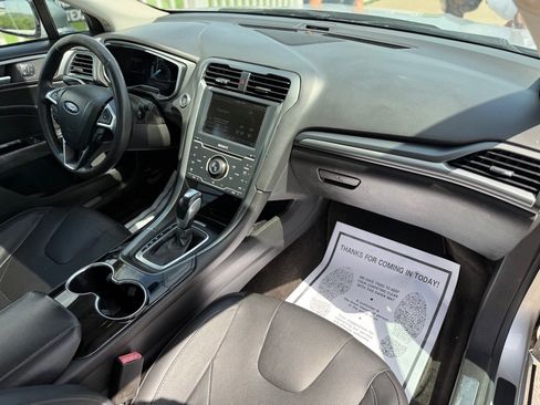 Used 2014 Ford Fusion Titanium AWD/4WD image 14