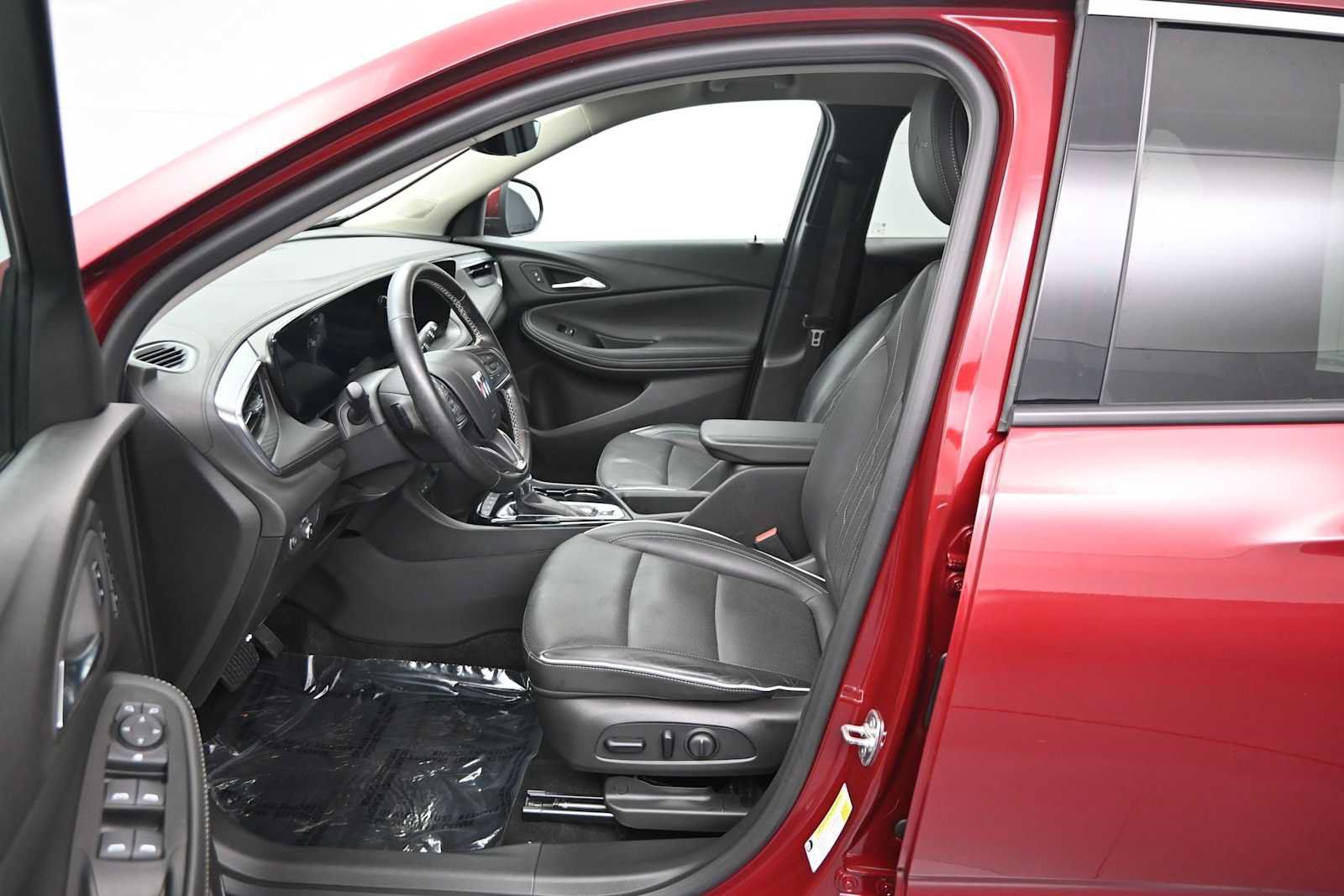 Used 2024 Buick Encore GX Avenir w/ Avenir Technology Package AWD/4WD image 10