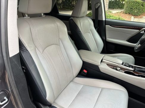 Used 2016 Lexus RX 450h AWD image 26