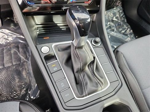 New 2026 Volkswagen Jetta SE image 13