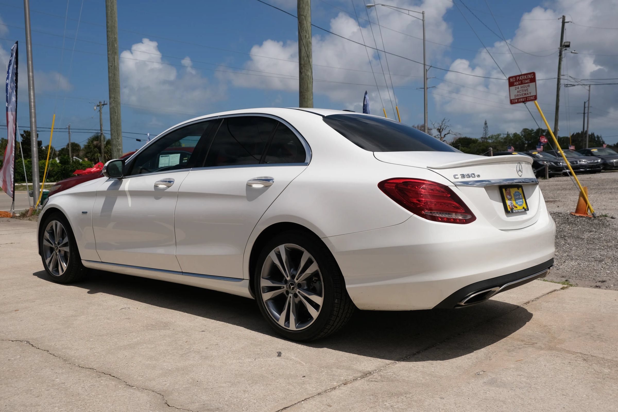 Used 2018 Mercedes-Benz C 350e Sedan image 7