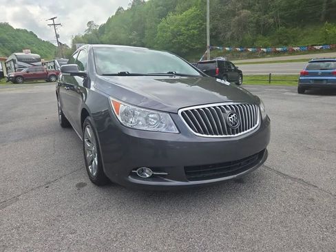 Used 2013 Buick LaCrosse Premium FWD image 2