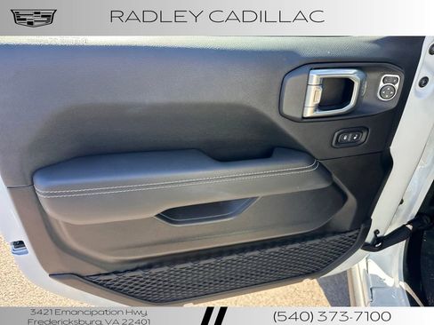 Used 2021 Jeep Wrangler Unlimited Rubicon 4xe w/ Steel Bumper Group image 5