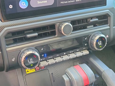 Used 2024 Toyota Tacoma TRD Pro image 25