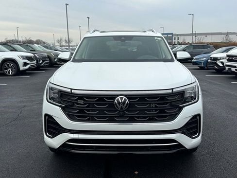 New 2026 Volkswagen Atlas SEL Premium R-Line image 2