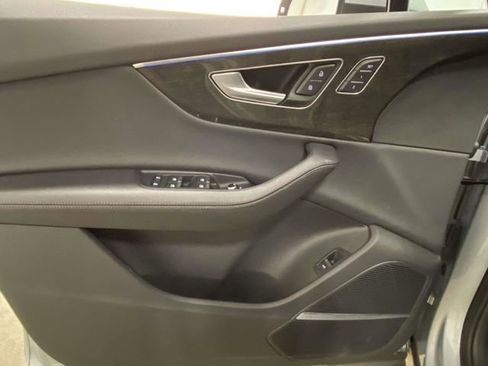 Used 2024 Audi Q7 2.0T Premium Plus image 13