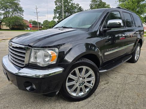 Used 2007 Chrysler Aspen Limited AWD/4WD image 1