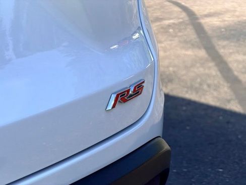 Used 2024 Chevrolet Trax RS w/ Driver Confidence Package FWD image 26