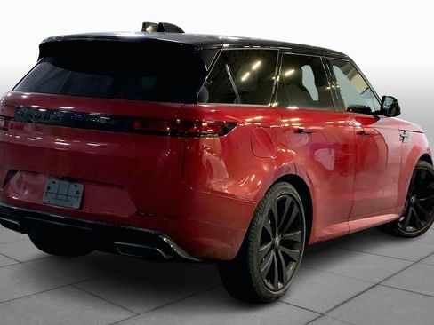Used 2024 Land Rover Range Rover Sport Dynamic SE image 12