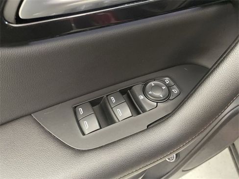 Certified 2022 Chevrolet Blazer Premier image 24