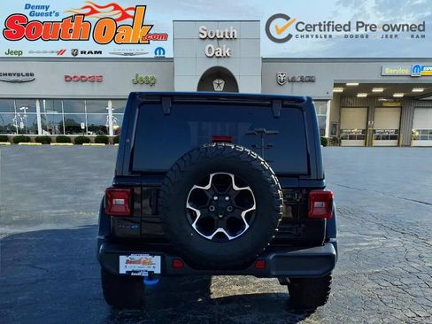 Used 2022 Jeep Wrangler Unlimited Rubicon 4xe w/ Cold Weather Group AWD/4WD image 4