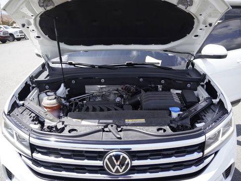 Used 2023 Volkswagen Atlas SEL AWD/4WD image 5