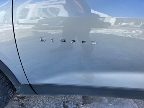 Used 2024 Chevrolet Blazer LT image 50