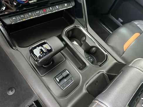 Used 2022 GMC Sierra 1500 AT4 w/ AT4 Premium Package image 20