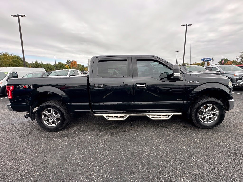 Used 2015 Ford F150 XLT w/ Equipment Group 302A Luxury AWD/4WD image 4