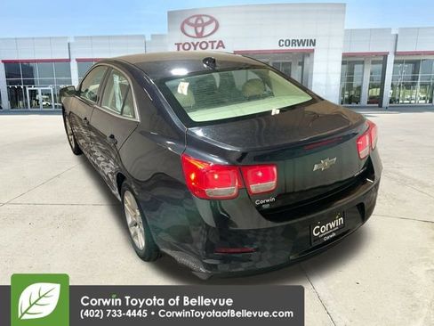 Used 2015 Chevrolet Malibu LT w/ Power Convenience Package image 6