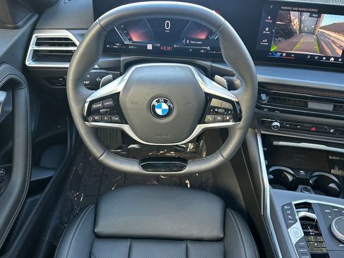 Used 2025 BMW 230i Coupe w/ Convenience Package image 15