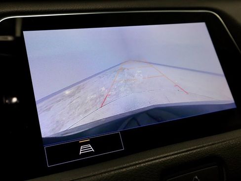 Used 2023 Cadillac XT4 Premium Luxury image 2