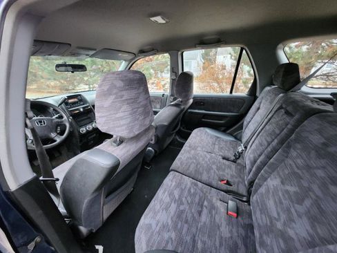 Used 2002 Honda CR-V LX image 18